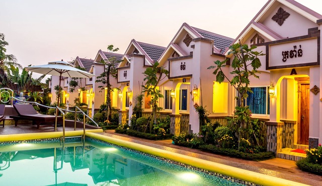 Apartment A with Swimming Pool - Kravan Flower