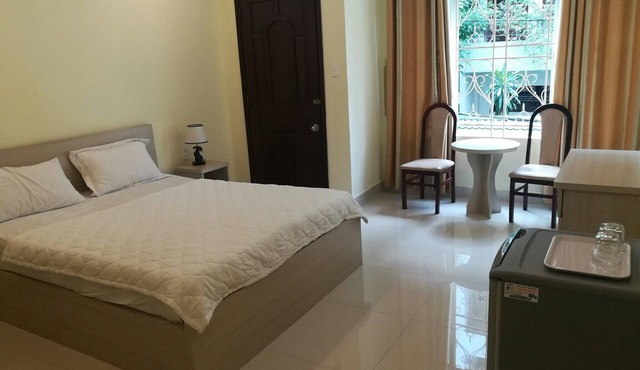 APARTMENT FOR RENT AT DISTRIC 1 NEAR CENTER - PRICE 350 USD-CONTACT: 0936053046