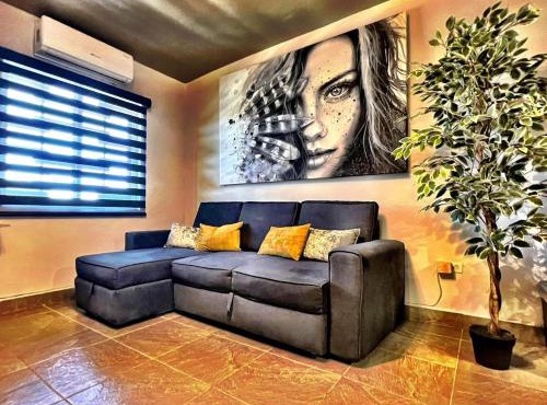 Apartment near consulate D4