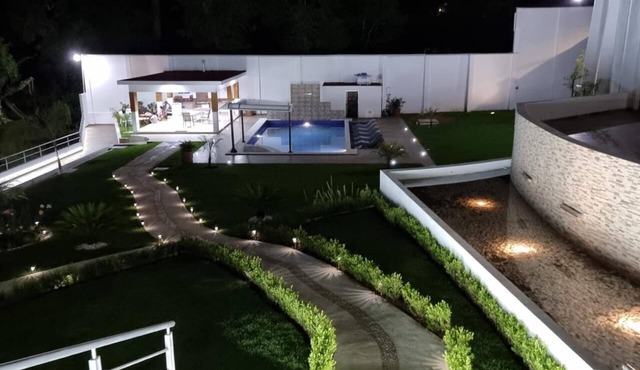 Avandaro Forest House (rest in nature)