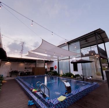 Avenue S Homestay