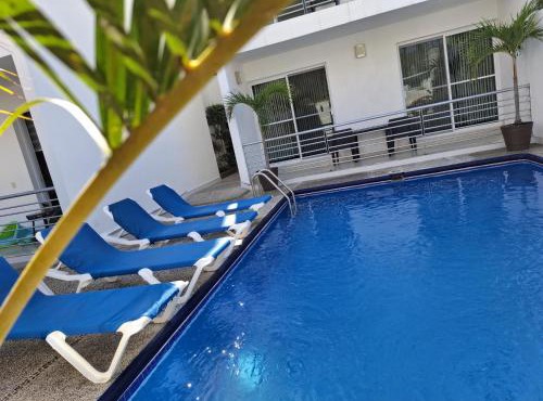 B1 Luxurious Condo a few meters from the beach, Ground floor