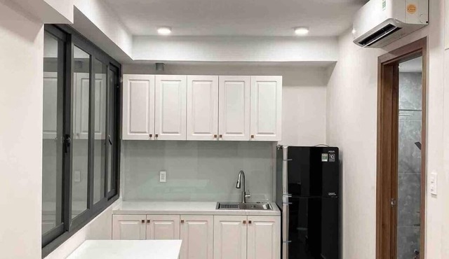B786/Studio 25m2/Big Window + Kitchen + Netflix
