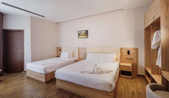 Bamboo Riverside Boutique Hotel