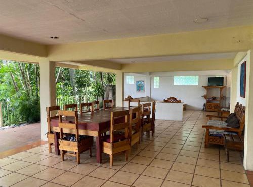 Bambu, Casa Huéspedes - Hostal in Tequesquitengo