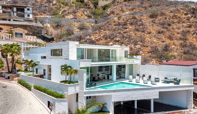 Bayview Villa @ Pedregal Cabo/6 Bedroom 6.5 Bathrooms