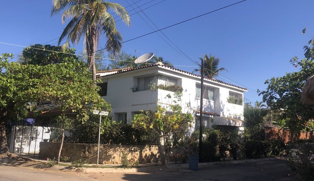 Beautiful Bacocho Pool home near the beach. New listing.