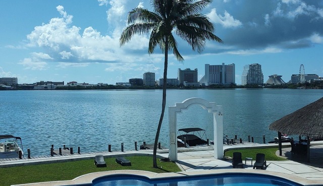 Beautiful complete Studio in front of the Lagoon 🏖️