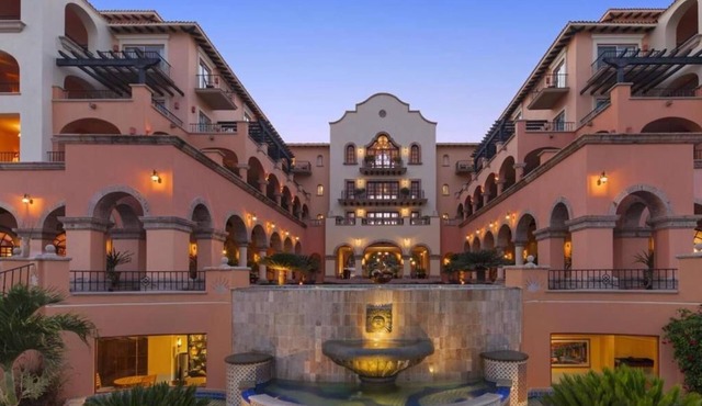 Beautiful Los Cabos Beachfront condo! February 26- March 4, 2024. Sleeps 6. nnnn