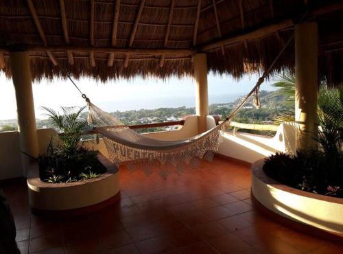 Beautiful Tropical House with Ocean VIEWS!