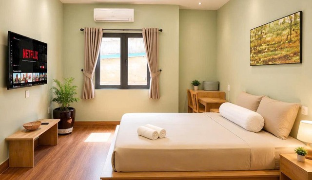 Ben Thanh Hideaway - A Cozi Stay