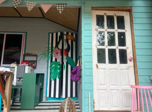 Benny beachhouse hostel