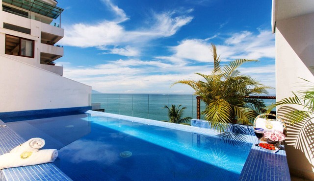 Best location right on los muertos beach, Sky Suite E