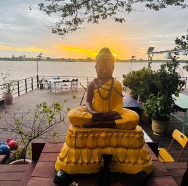 Blue Indigo Retreat Cambodia