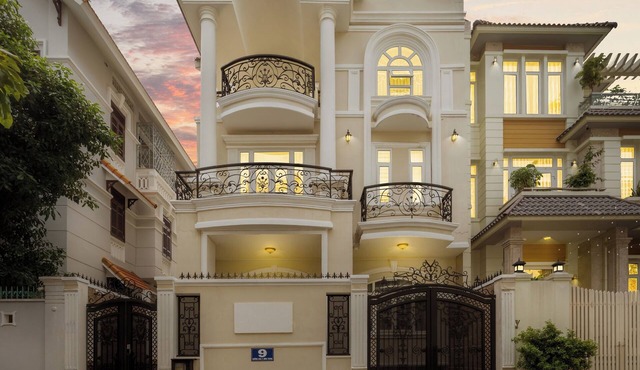 Bluesky Villa Near Metro Thao Dien