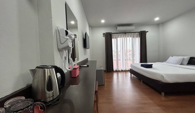 Bordin Hotel