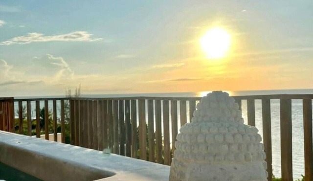 Breathtaking Ocean Vista Penthouse w/Private Pool