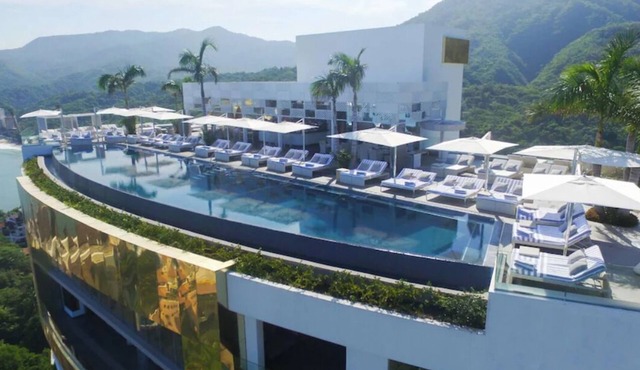 Breathtaking Ultra Suite North in enchanting Puerto Vallartas jungle hideaway