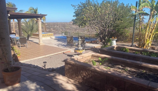 Bungalow with pool in beautiful El Centenario, La Paz Baja California Sur in El Centenario