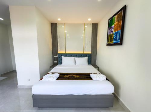 C-Hotel