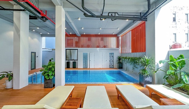 C-Hotel