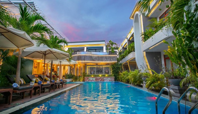Cambana La Rivière Hotel