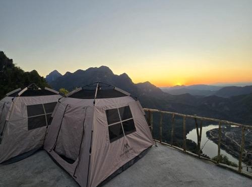Camp above the clouds in Nong khiaw