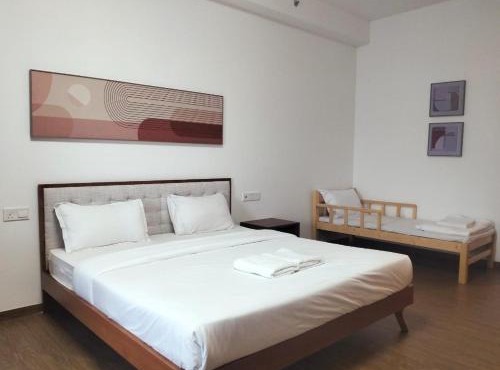 Carnelian Tower Hotel at ForestCity 4109 with WIFI