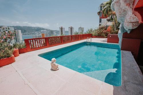 Casa con alberca con vistas a la bahia in Acapulco