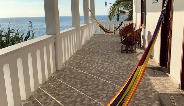 Casa El Delfin, 2nd Floor-Apt. 2 - Estacahuite