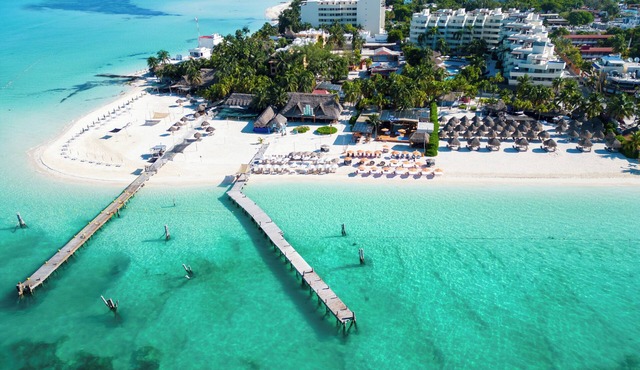 Casa Moderna en Playa Norte Isla Mujeres
