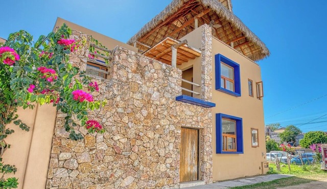 Casa Piedra · Private Pool · Rooftop Palapa · 4BR· San Pancho Nayarit Beach Town