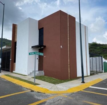 Casa Puerta Paraíso