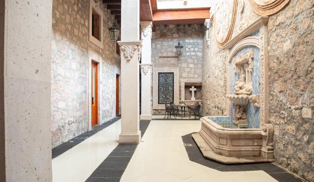 Casa Serdán, Suites & Events