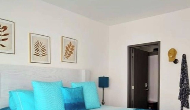 CASA TURQUESA 3-bedroom apartment in peaceful Yautepec with AC comfort y alberca in YAUTEPEC
