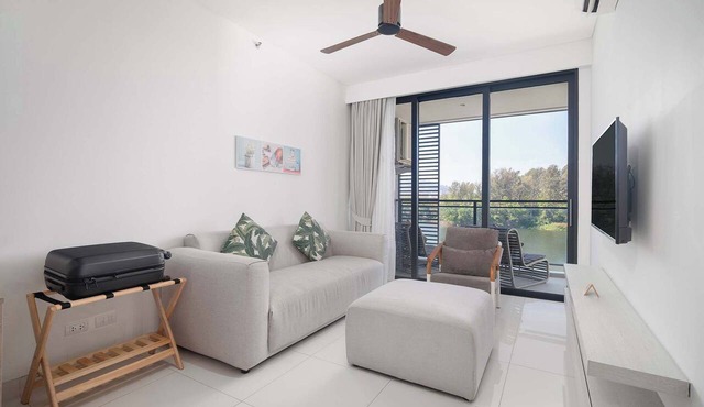 Cassia Residences, Two-Bedroom 1502 D Deluxe Lake in Choeng Thale