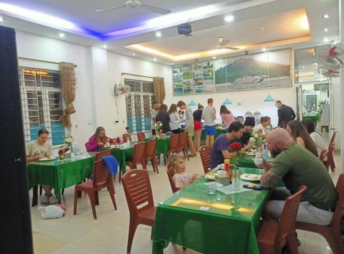 catba sunrise hostel