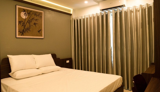 Central Old Quarter 2BR | Street - facing room | Balcony | Elegance Home