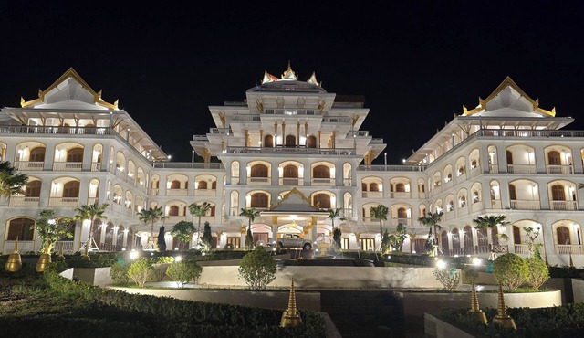 Champa Palace Hotel