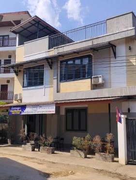ChanthaSouk Vang Vieng Entire Villa