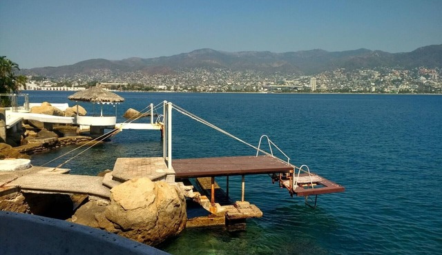 Charming 2-bedroom villa in Acapulco enchanting views and access to the ocean in Acapulco de Juárez