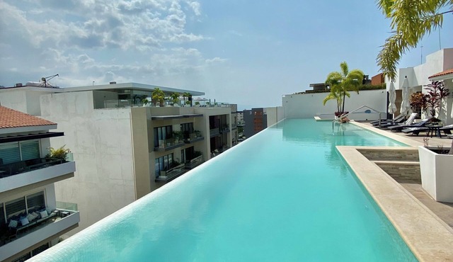 Charming 2-bedroom apartment with AC, WiFi in beautiful Puerto Vallarta