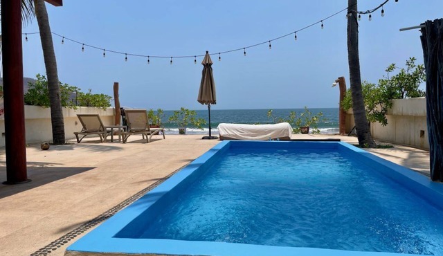 Charming Mexican Villa with 4 Bungalows WiFi and AC in lovely Barra De Potosi in Gro.