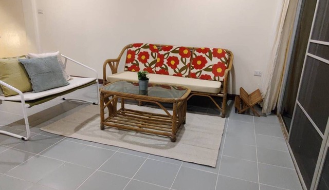 Cheerful Orange 2BR Townhouse 350m.to the beach near U-Tapao Airport