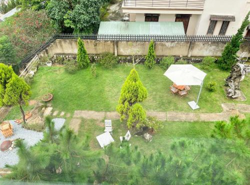 Chimote House