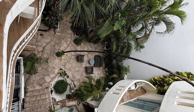 Coco Rio Hotel