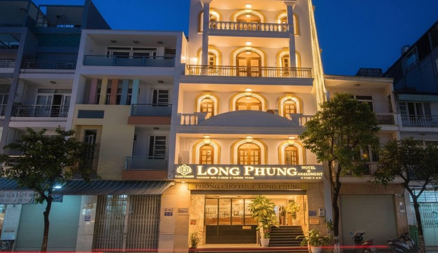 Collection O Long Phung Hotel