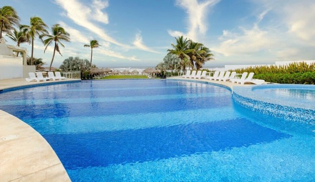Comfortable House -Private Pool - Private Beach in Acapulco de Juárez