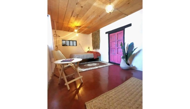 Confortable estudio en el centro con WiFi