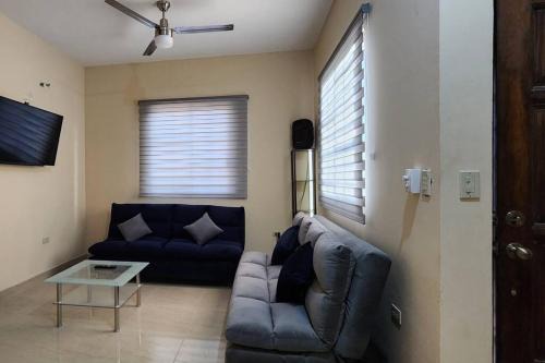 Confortable y Placentera Casa para la Familia